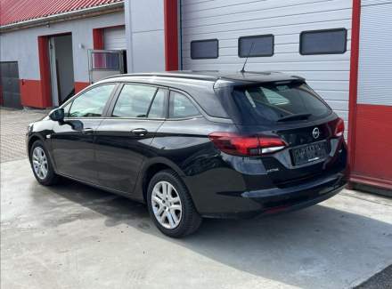 Opel - Astra