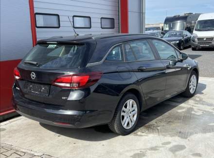 Opel - Astra