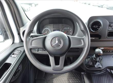 Mercedes-Benz - Sprinter