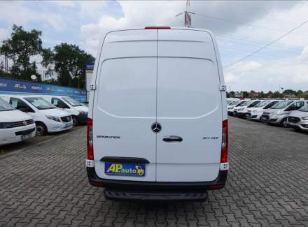 Mercedes-Benz - Sprinter
