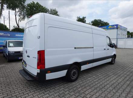Mercedes-Benz - Sprinter