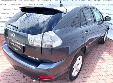 Lexus - RX