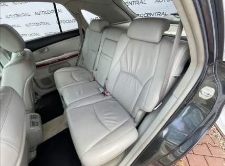 Lexus - RX
