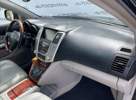 Lexus - RX