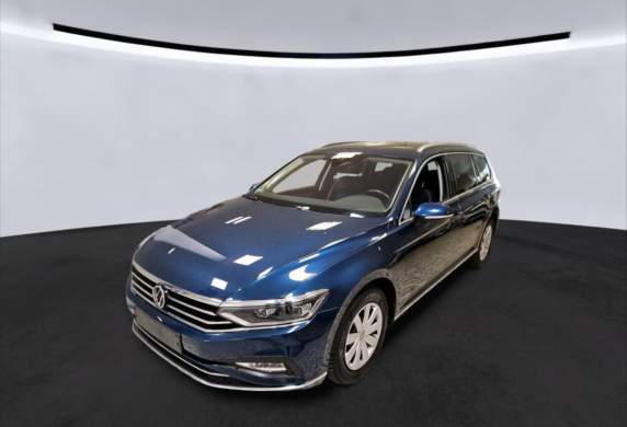 Volkswagen - Passat