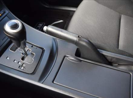 Mazda - 3