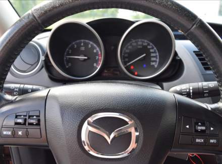 Mazda - 3