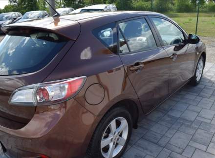 Mazda - 3