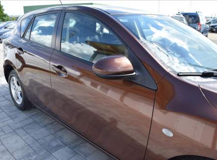 Mazda - 3