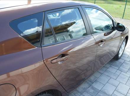 Mazda - 3