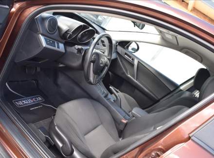 Mazda - 3