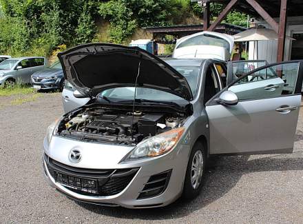 Mazda - 3