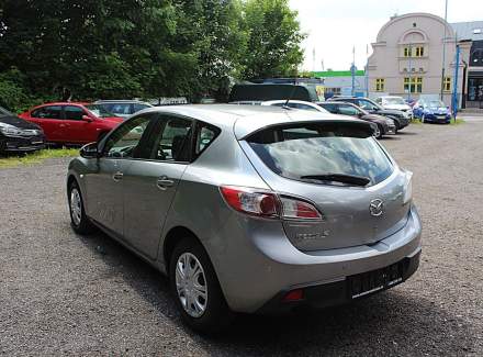 Mazda - 3