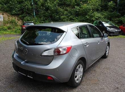 Mazda - 3