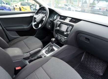 Škoda - Octavia