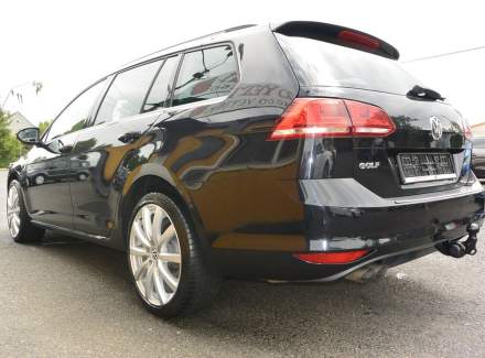Volkswagen - Golf