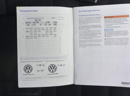 Volkswagen - Golf