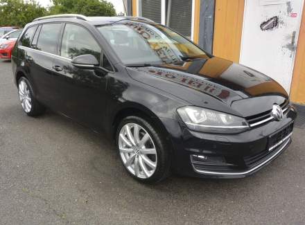Volkswagen - Golf