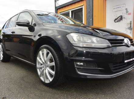 Volkswagen - Golf