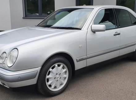Mercedes-Benz - E-class