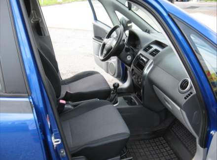 Suzuki - SX4