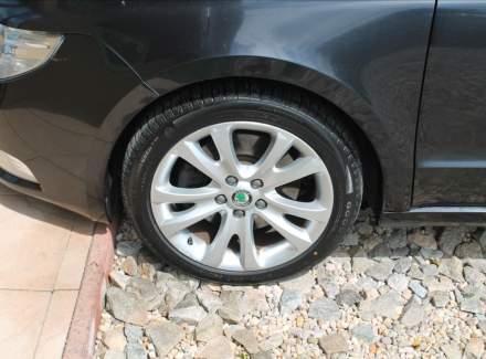 Škoda - Superb