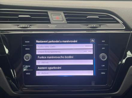 Volkswagen - Touran