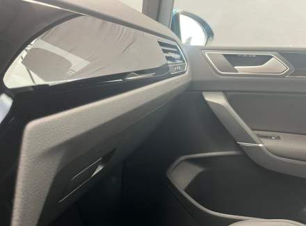 Volkswagen - Touran