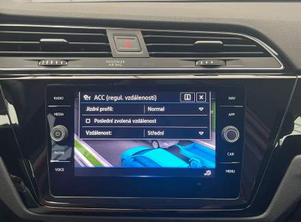 Volkswagen - Touran