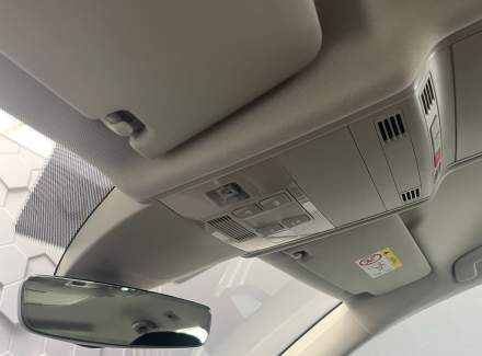 Volkswagen - Touran