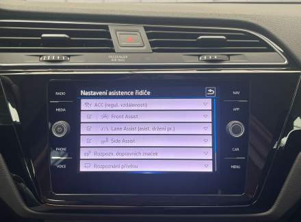 Volkswagen - Touran