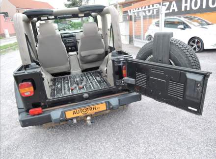 Jeep - Wrangler