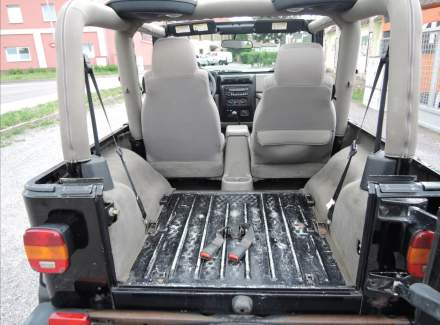 Jeep - Wrangler