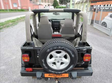 Jeep - Wrangler
