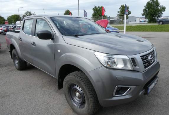 Nissan - Navara