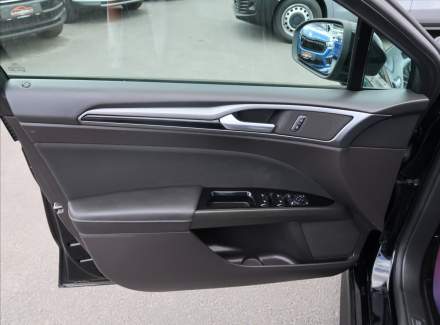 Ford - Mondeo