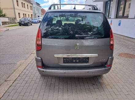 Peugeot - 807
