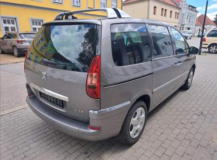 Peugeot - 807