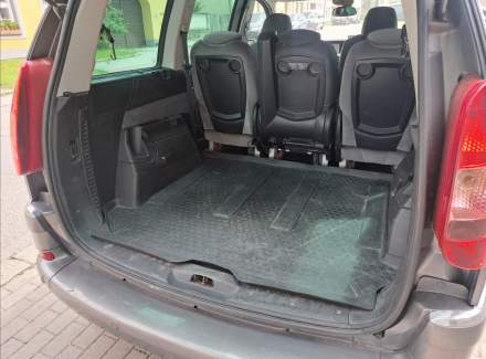 Peugeot - 807