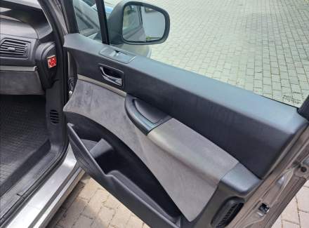 Peugeot - 807