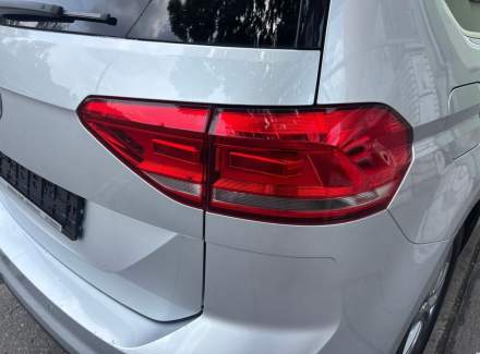 Volkswagen - Touran