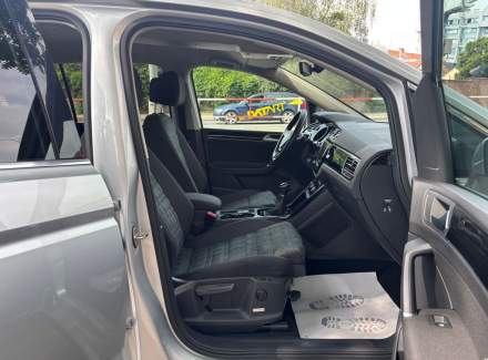 Volkswagen - Touran