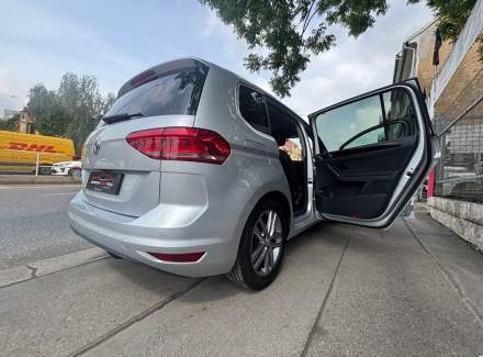 Volkswagen - Touran