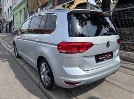 Volkswagen - Touran
