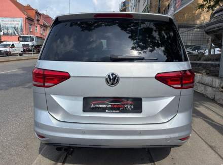Volkswagen - Touran
