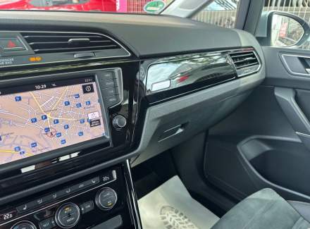 Volkswagen - Touran