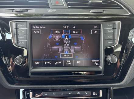 Volkswagen - Touran