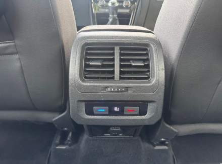 Volkswagen - Touran