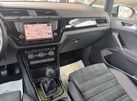Volkswagen - Touran