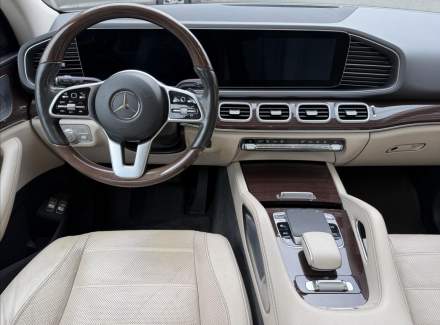 Mercedes-Benz - GLE